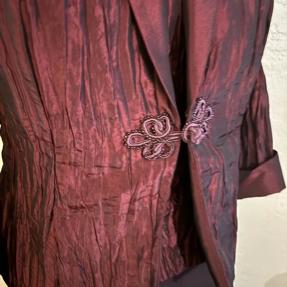 Elegant Formal Cachet Burgundy/Wine Gown w/ Matching Jacket set Sz 10